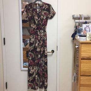 Francesca’s Romper Maxi💕